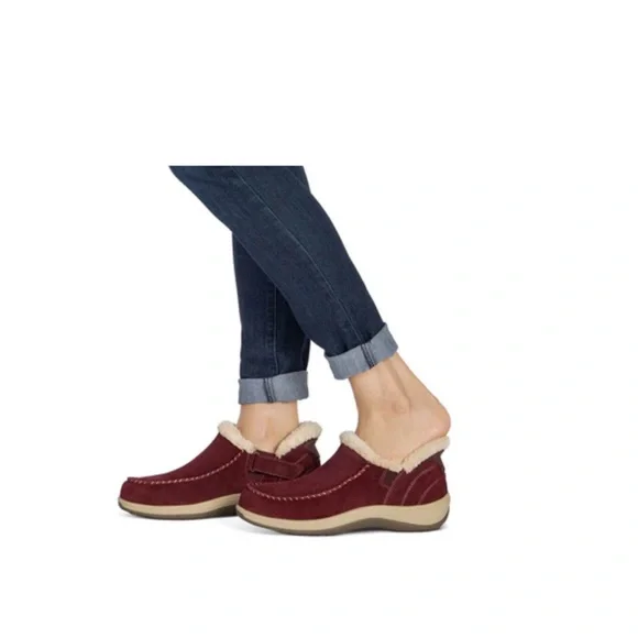 Women's Burgundy Ankle Booties - Picture 2 of 5